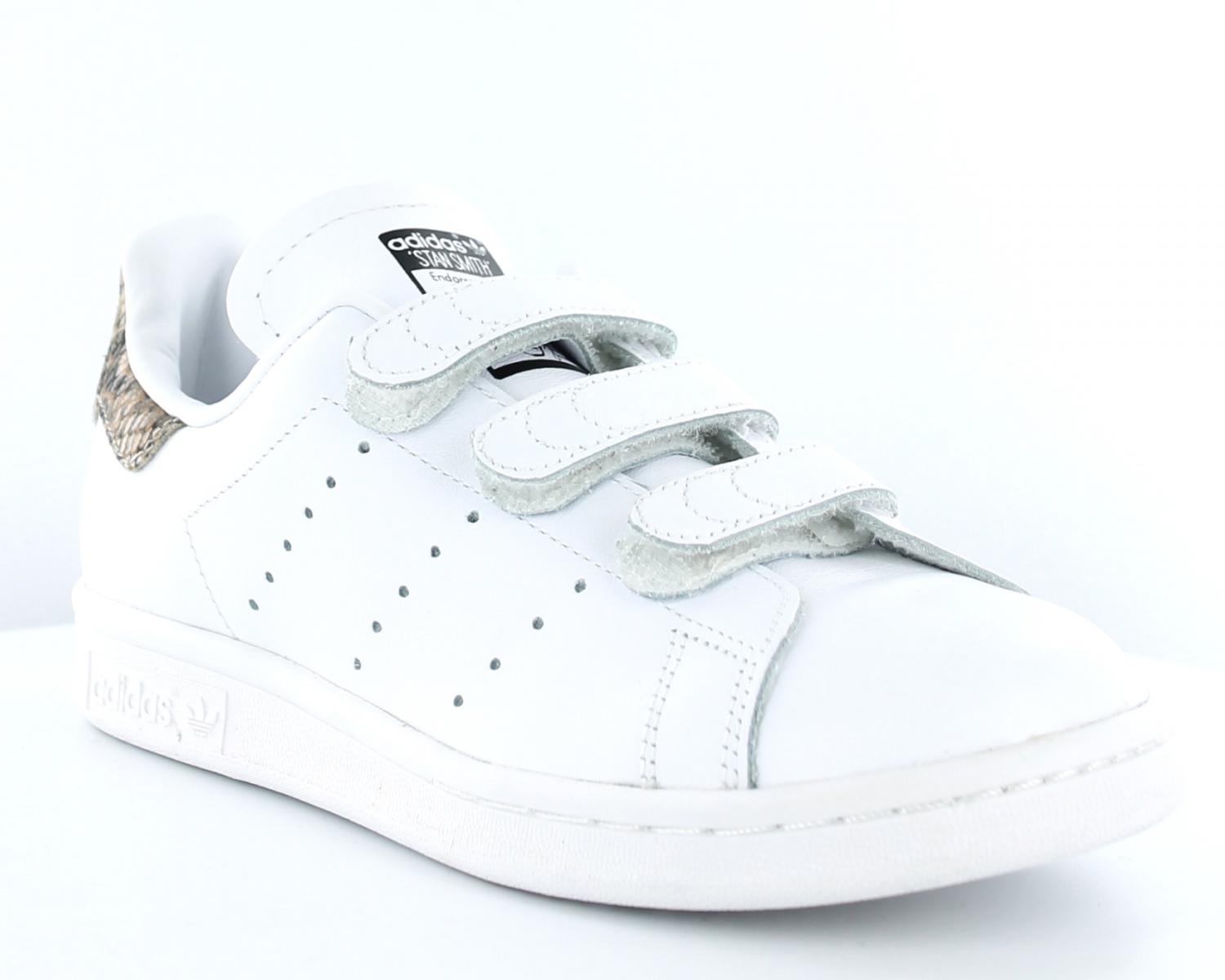 stan smith scratch snake